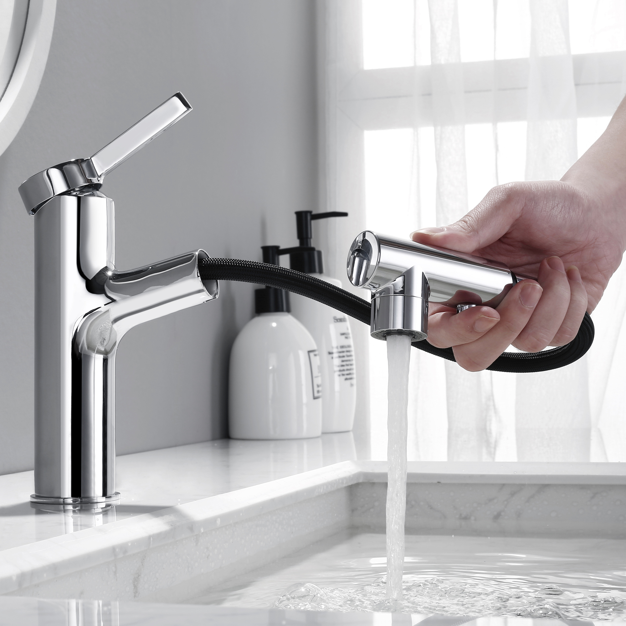 Brass Luxury Bathroom Basin Chrome Pull Out Spray Basin Faucet Mixer